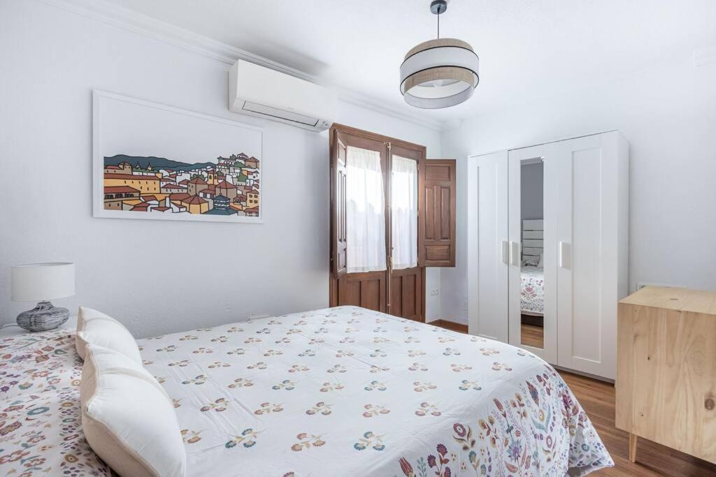 Apartamento Con Terraza A 4 Minutos De La Catedral Granada Exterior foto