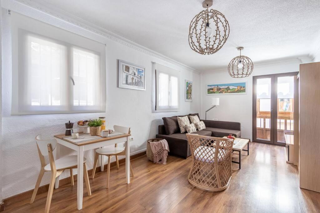 Apartamento Con Terraza A 4 Minutos De La Catedral Granada Exterior foto